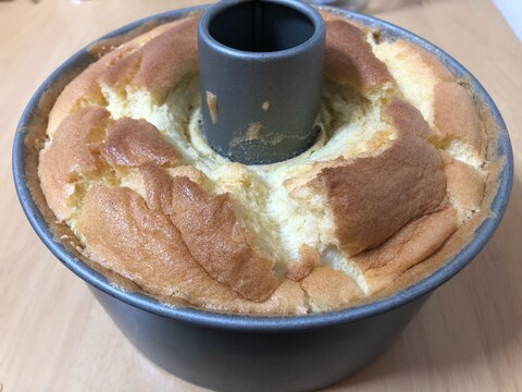 口で溶けちゃう！豆乳レモンシフォンケーキ